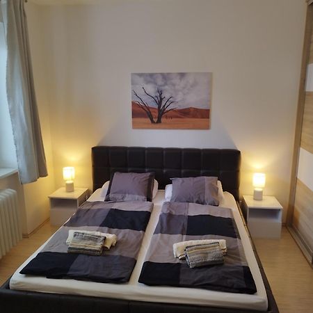 Amazing Flat In Old Town With Large Balcony Lejlighed Bratislava Eksteriør billede