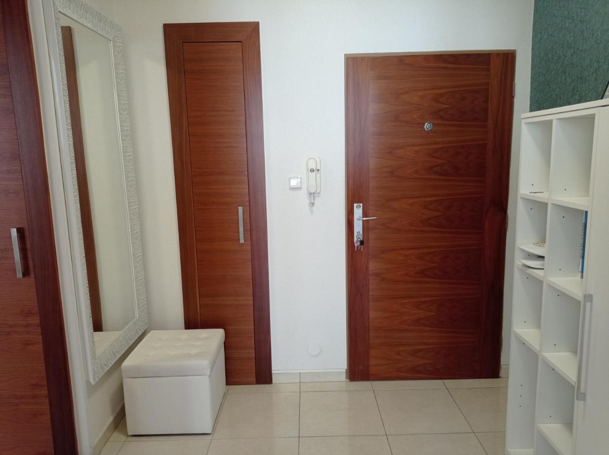 Amazing Flat In Old Town With Large Balcony Lejlighed Bratislava Eksteriør billede